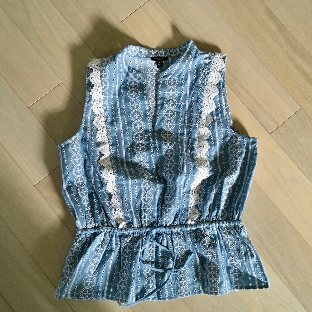 NWOT Ann Taylor top